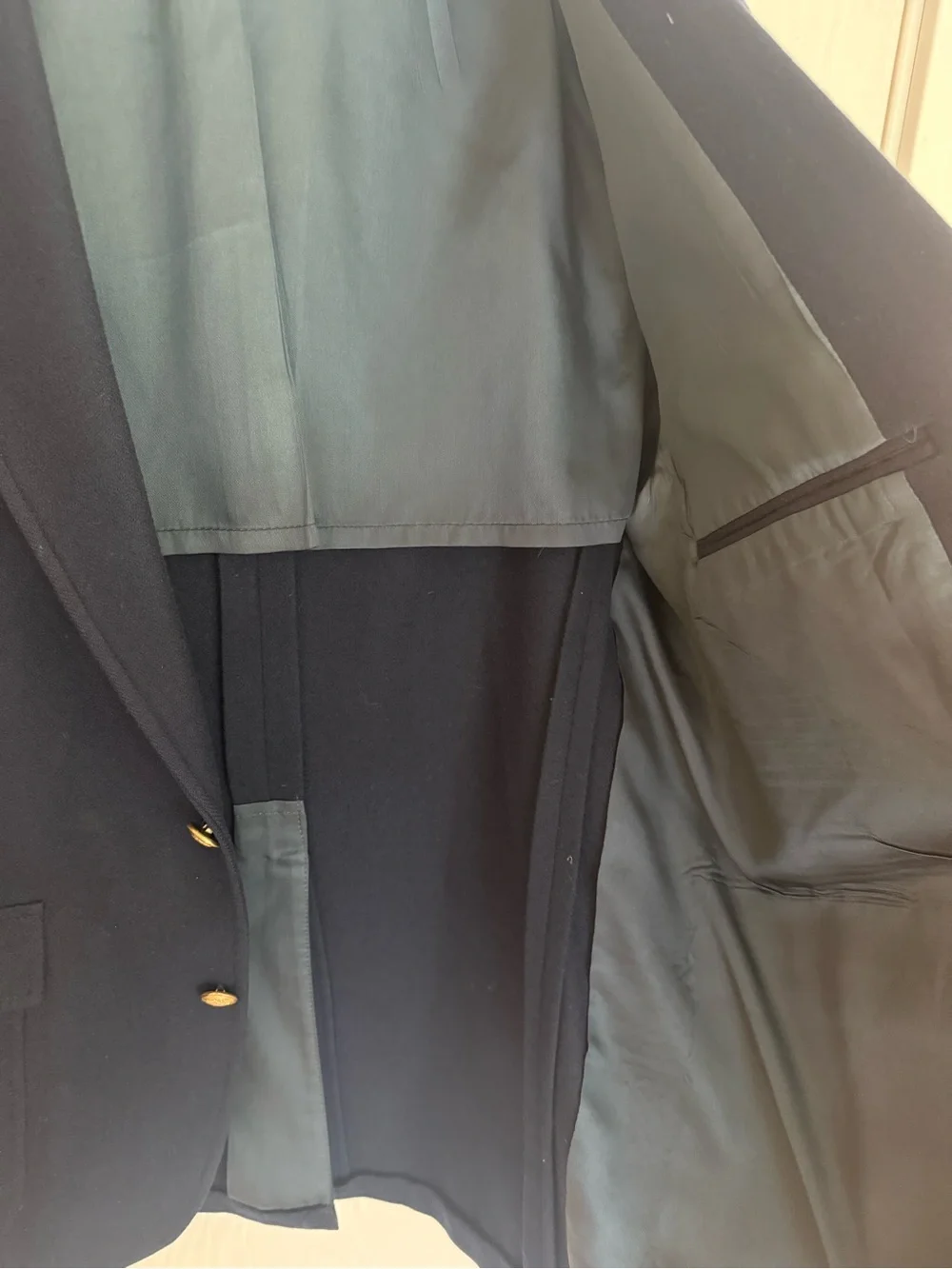 Vintage Kenneth Roberts Navy Wool Blazer Gold Crest Buttons Made USA Preppy L